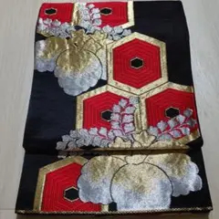 Item thumbnail for item 066a6385-9809-482d-a473-b03b1e410965