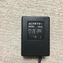 ACアダプター 483A DC 8V 1A