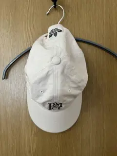 レア品　レアル・マドリード　adidas ベースボールキャップ ペールピンク
