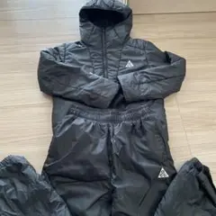 NIKE ブラックジャージ フード付き