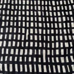 soracheck ブラック　30×30 はぎれ　ミナペルホネン