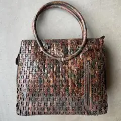 Item thumbnail for item 70803136-a72b-4b50-937f-faee28157a58