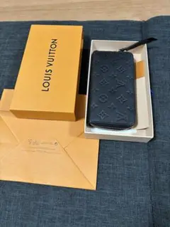 Item thumbnail for item c28ed86d-61ee-41ad-907d-86d880d33879