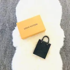 超美品 ルイヴィトン プティットサックプラ モノグラム アンプラント ブラック