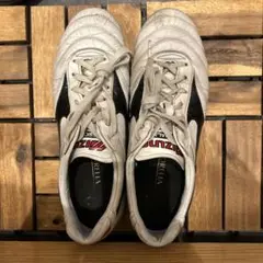 Mizuno Morelia スパイク ホワイト/ブラック/レッド26.0