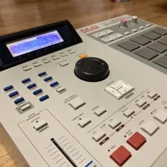 AKAI MPC2000XL