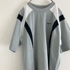 00s NIKE y2k design SPHERE REACT Tee
