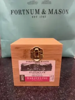 フォートナム&メイソン　ダージリン　2缶セット　125g×2 フォートナム&メイソン ダージリン 125g✖️2缶 紅茶 ダージリン