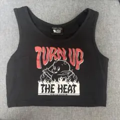 SPINNS HOT STUFF グラフィッククロップドタンクトップ