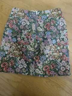 花柄総刺繍ミニスカート
