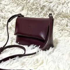 ✨極美品✨YAHKI スクエアミニショルダーバッグ ブラック