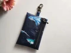 リール付き　キーケース☆サメ　海の生き物　ネイビー　ハンドメイド