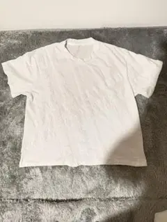 新品同様　ホワイト レース装飾 Tシャツ M