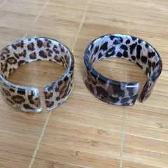 ◯ヒョウ柄アクリルブレスレット2個セット