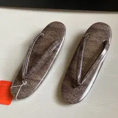 Item thumbnail for item 2923cbb4-ce9a-40f6-9878-17ecef248f64