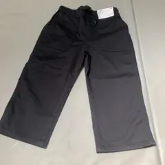 新品　トップバリュー　ストレッチカラークロップドパンツ　黒　ズボン
