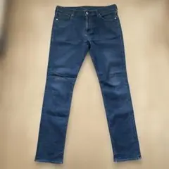 GU スキニーデニム 33