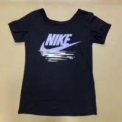 NIKE Tシャツ
