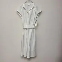 新品未使用タグ付き　ノースリーブ　白ワンピース　布ベルト付き　11ARサイズ