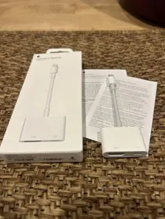 apple製純正品　USB-C HDMI変換アダプター