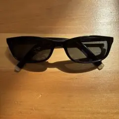 ブラック キャットアイ サングラス