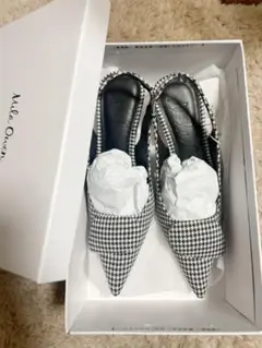在庫なしMilaOwen モチーフスリングバッグパンプス