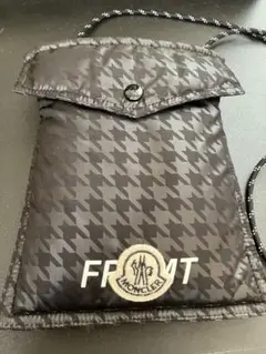 2025年最新】moncler fragment サコッシュの人気アイテム - メルカリ