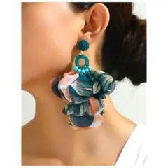Item thumbnail for item 23054eab-600d-4eeb-9eaf-9526ad491285