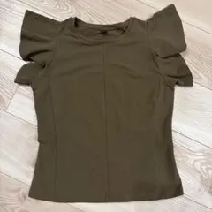 未使用品　UNIQLO カーキ　フリル袖 Tシャツ