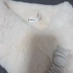 FURLA アイボリー マフラー