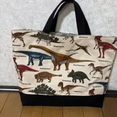 大人気　恐竜柄　レッスンバッグ　手提げバッグ　入学　入園　男の子