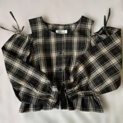 チェック柄長袖シャツ　150cm 肩出し