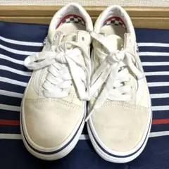 新品未使用　VANS スエード ホワイト スニーカー