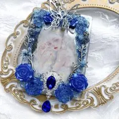 Item thumbnail for item 5b6a09fc-4219-4bca-8ce4-8e38e810ad2d