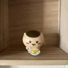 ガチャ　ちいかわ　みんなでもぐもぐパーティ3 くりまんじゅう