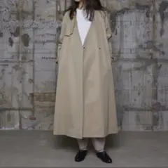 美品★デッサンドモード/2021限定デザイン/プリーツトレンチコート/ベージュ