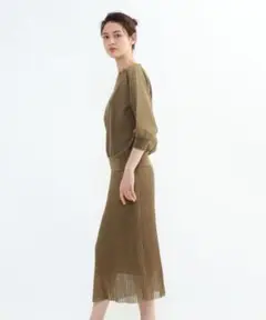 【新品未使用】INDIVI シアーニット 15号 セットアップ 極美品 大きめ