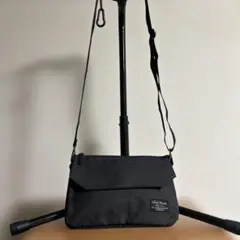 黒いキャンバスショルダーバッグ値下げしました