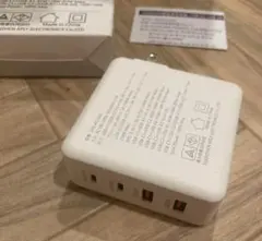 充電器 タイプc 100w PD 急速充電器 4ポート 折りたたみ式プラグ