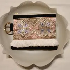 インド刺繍リボンティッシュポーチ ブラックNo.3