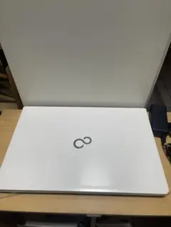 Fujitsu ホワイト ノートPC 15.6インチ LIFEBOOK AH42