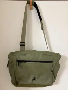 マムート　セオン　メッセンジャーバッグ