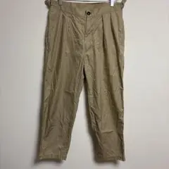 unfil ベージュ プリーツ チノパン