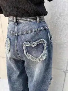 【完売品】MEDI SCRATCH OVAL WIDE DENIM アメリ Ameri（アメリ）の「MEDI SCRATCH OVAL WIDE DENIM（デニム