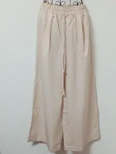 ベージュ ワイドパンツ　M