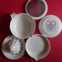 サンリオ Hello Kitty 多機能万能！調理器具セット！