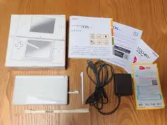 【完品】ニンテンドー DS Lite ホワイト Nintendo