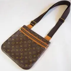 Louis Vuitton ルイヴィトン モノグラム ポシェット・ボスフォール