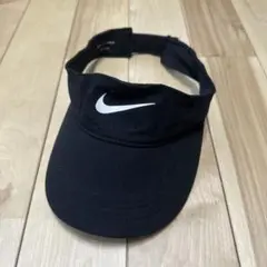 Nike 黒 バイザー