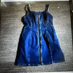 G Uのスカート